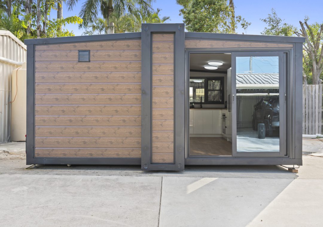 6 metre skinny expandable 2